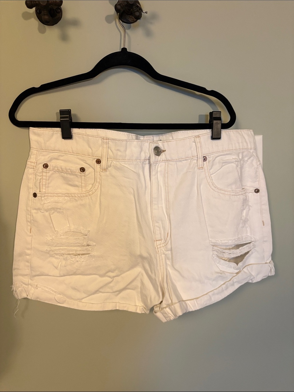 Aeropostale White Distressed Denim Jean Shorts